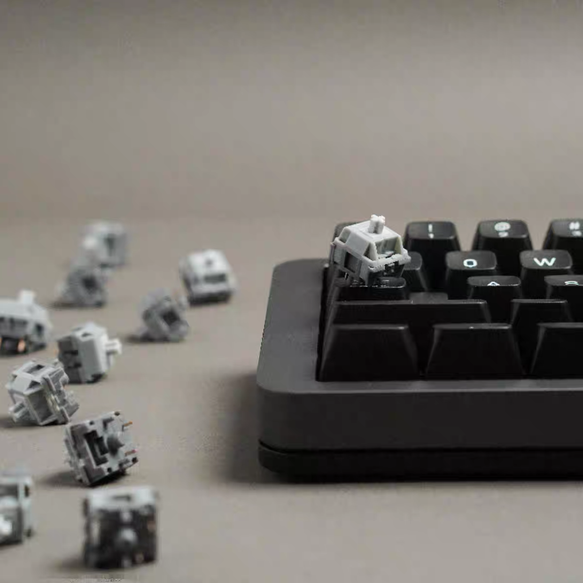 HMX Cang Lan V3 5pins Linear 4 - Gaming Keyboard Thocky reseña y precio