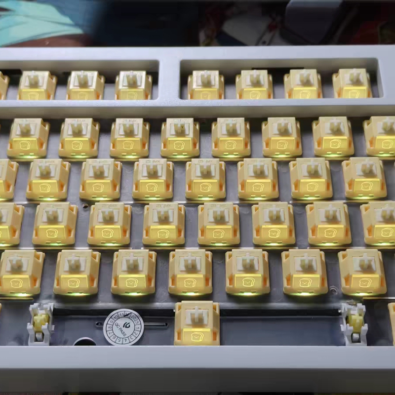 Rena Lab X HMX Toast Switch Li - Gaming Keyboard Thocky reseña y precio
