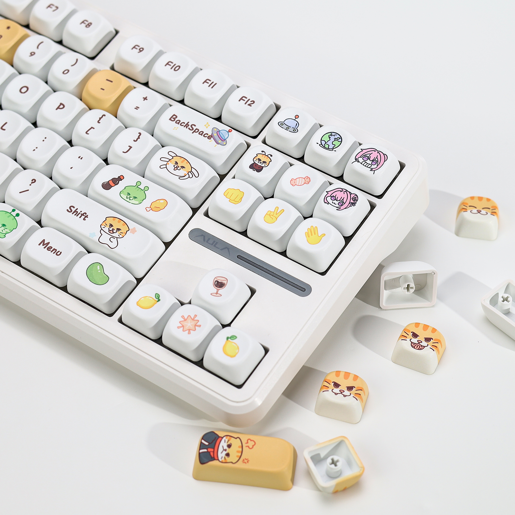 KBDiy Cute Bad Cat Theme Keyca - Gaming Keyboard No Number Pad reseña y precio